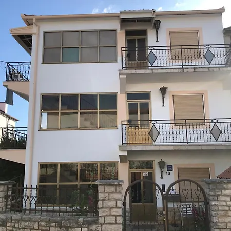Apartman Luka + Free Parking * 자다르